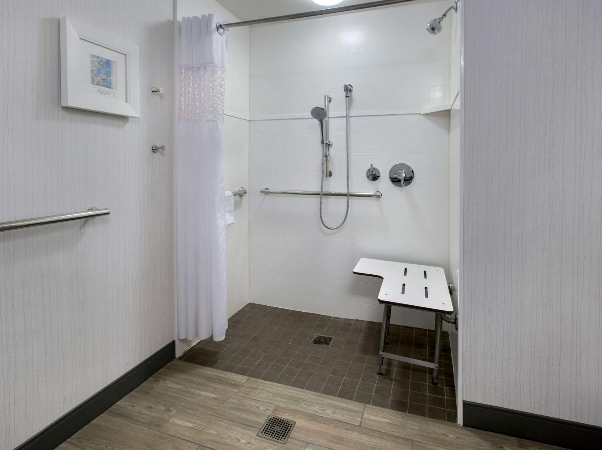 Hampton Inn Middletown Kültér fotó