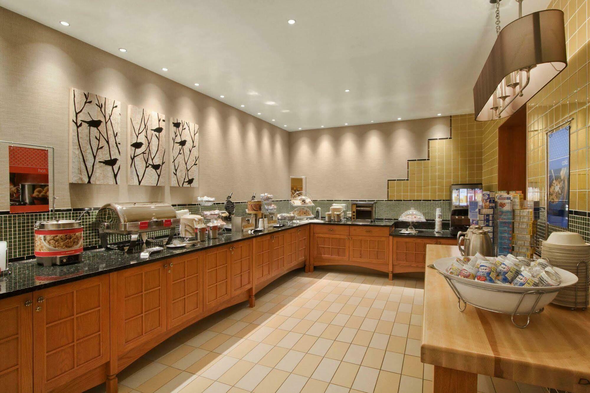 Hampton Inn Middletown Kültér fotó
