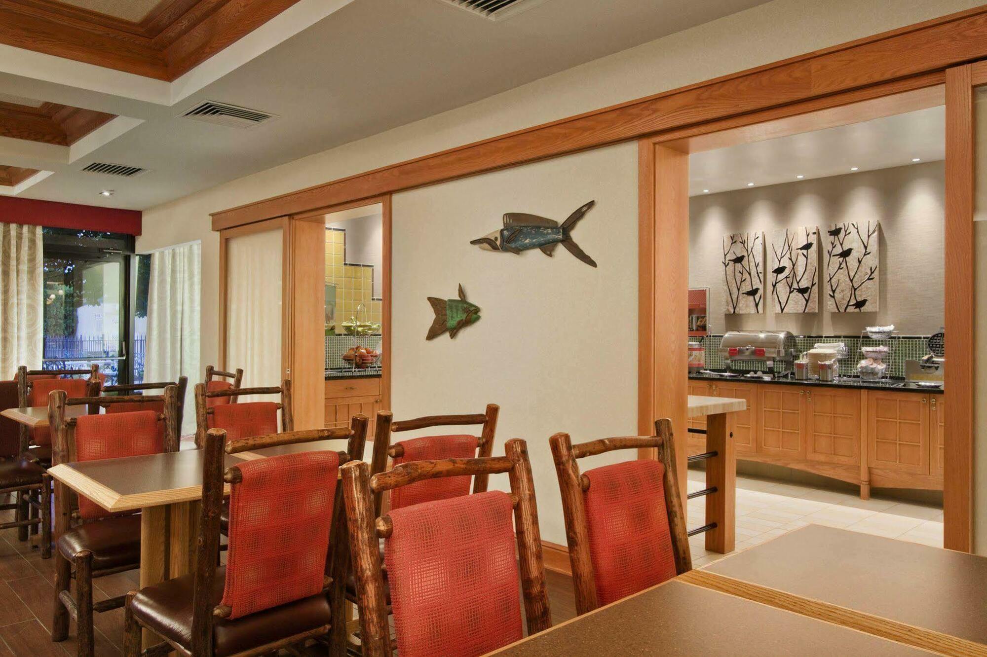Hampton Inn Middletown Kültér fotó